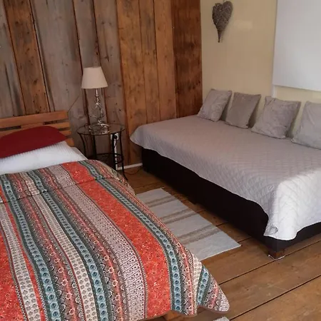 Romantische Ferienhuette Nationalpark Kalkalpen, Sonnig, 2 Schlafzimmer, Wlan * Kleinreifling