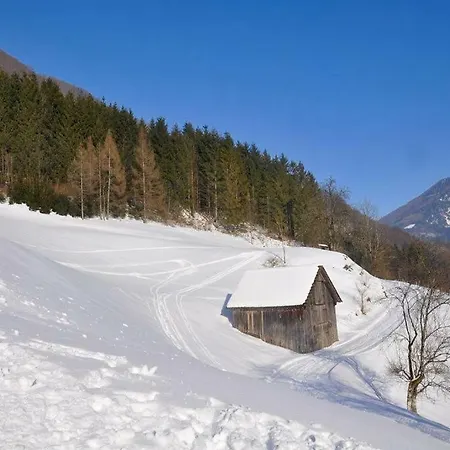 Romantische Ferienhuette Nationalpark Kalkalpen, Sonnig, 2 Schlafzimmer, Wlan