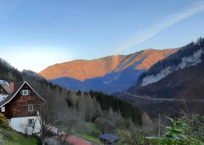 Romantische Ferienhuette Nationalpark Kalkalpen, Sonnig, 2 Schlafzimmer, Wlan