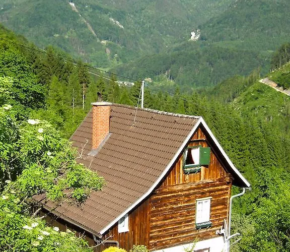 Romantische Ferienhuette Nationalpark Kalkalpen, Sonnig, 2 Schlafzimmer, Wlan Kleinreifling