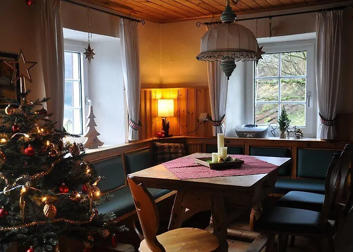 Romantische Ferienhuette Nationalpark Kalkalpen, Sonnig, 2 Schlafzimmer, Wlan