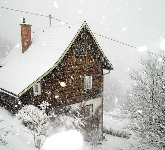 Romantische Ferienhuette Nationalpark Kalkalpen, Sonnig, 2 Schlafzimmer, Wlan