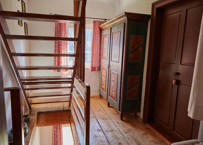 Romantische Ferienhuette Nationalpark Kalkalpen, Sonnig, 2 Schlafzimmer, Wlan Kleinreifling