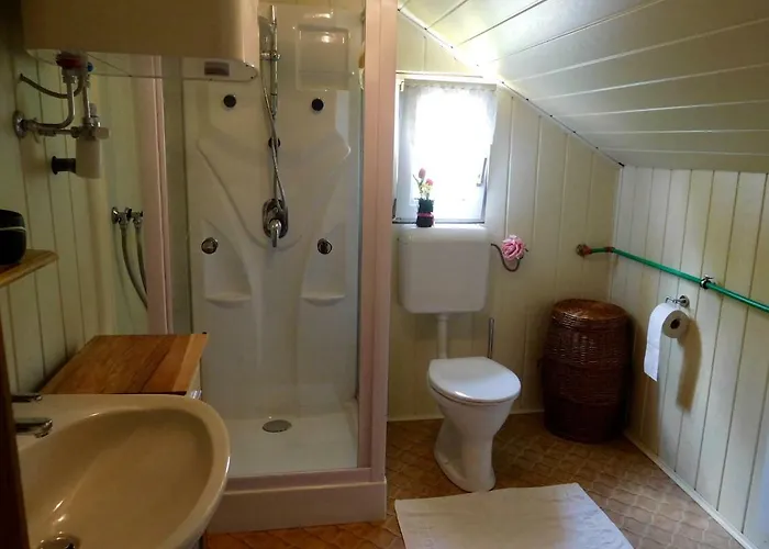 בית נופש Romantische Ferienhuette Nationalpark Kalkalpen, Sonnig, 2 Schlafzimmer, Wlan *